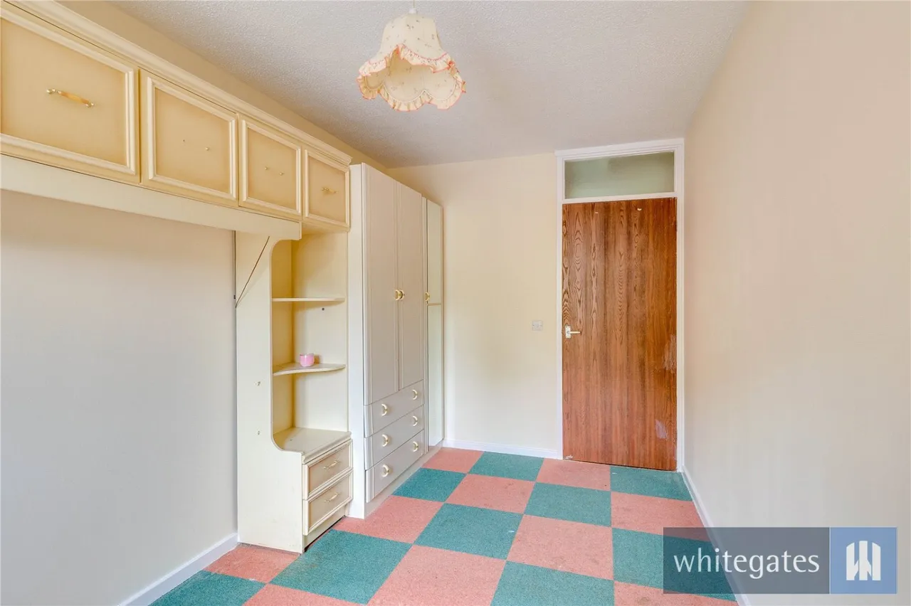 Sylvan Court, Liverpool, L25, photo 16