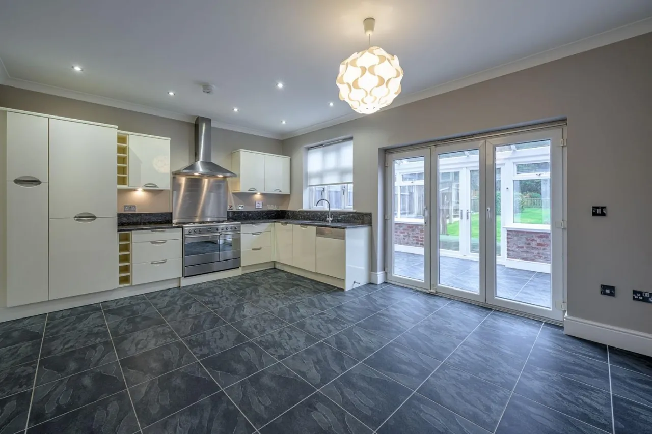 Vernon Road, Birmingham, B16, photo 3
