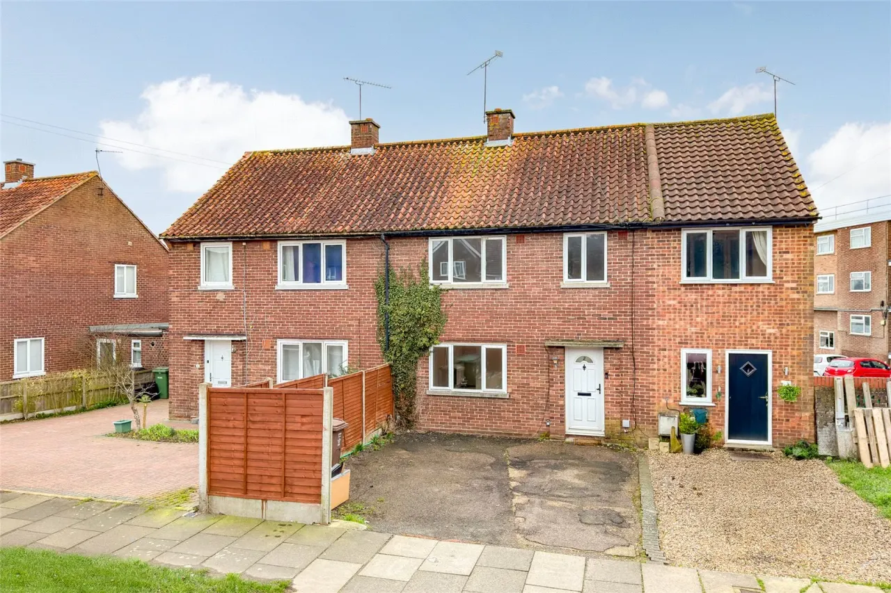 3 bed house for sale — Trumpington Drive, St. Albans, Hertfordshire, AL1 2JP