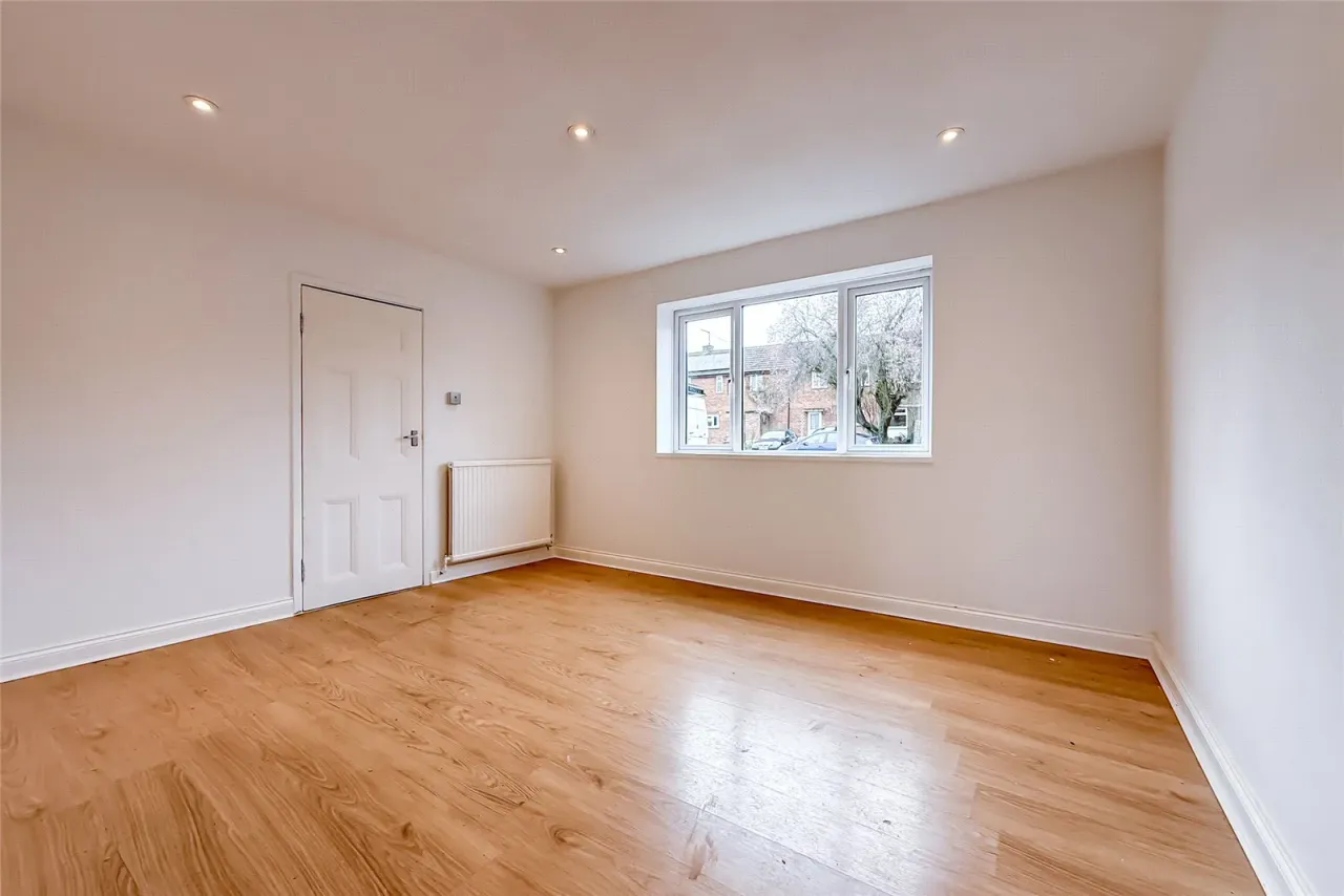 Trumpington Drive, St. Albans, Hertfordshire, AL1 2JP, photo 3