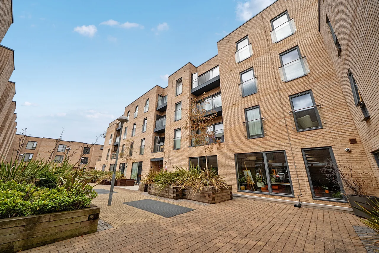 Vinery Way, Hammersmith, London, W6, photo 7