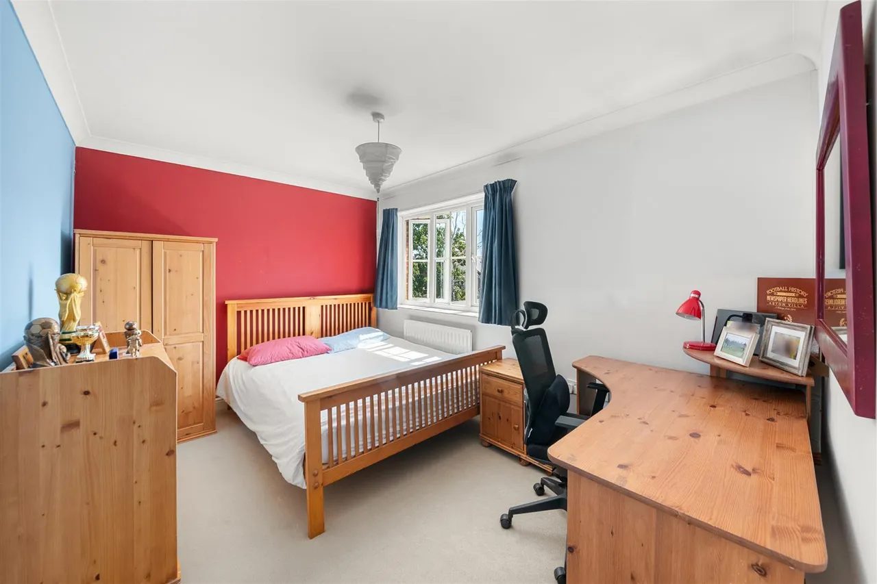 Hardings Row, Iver, photo 11