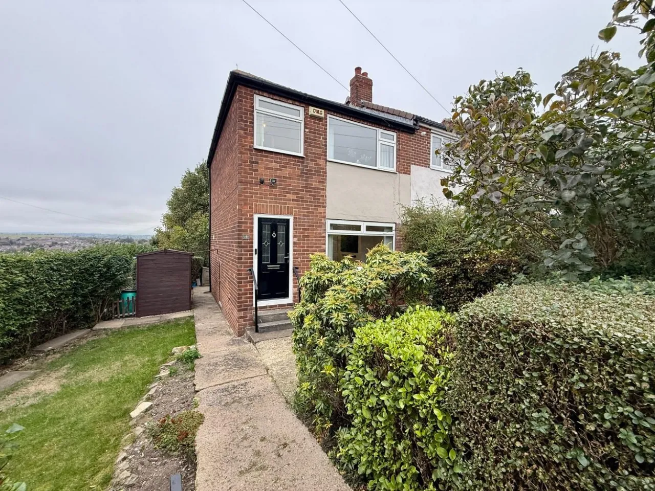 3 bed house for sale, Occupation Lane, Dewsbury, WF13