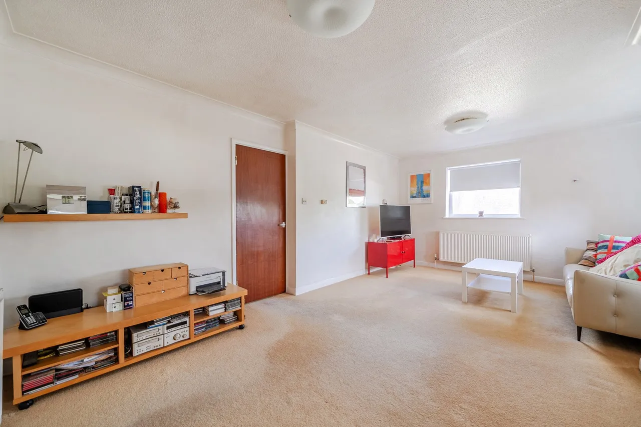 Granville Road, DA14, photo 2