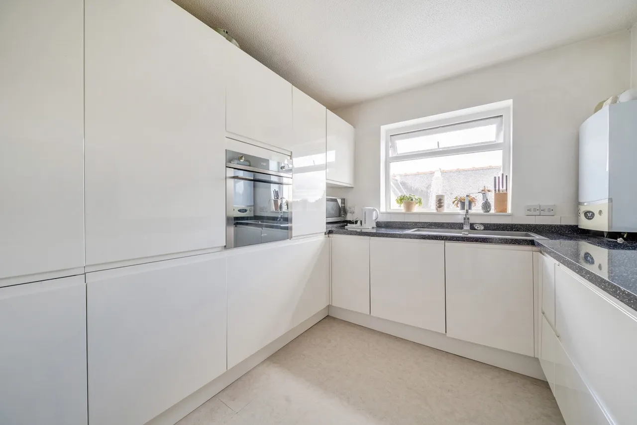 Granville Road, DA14, photo 3