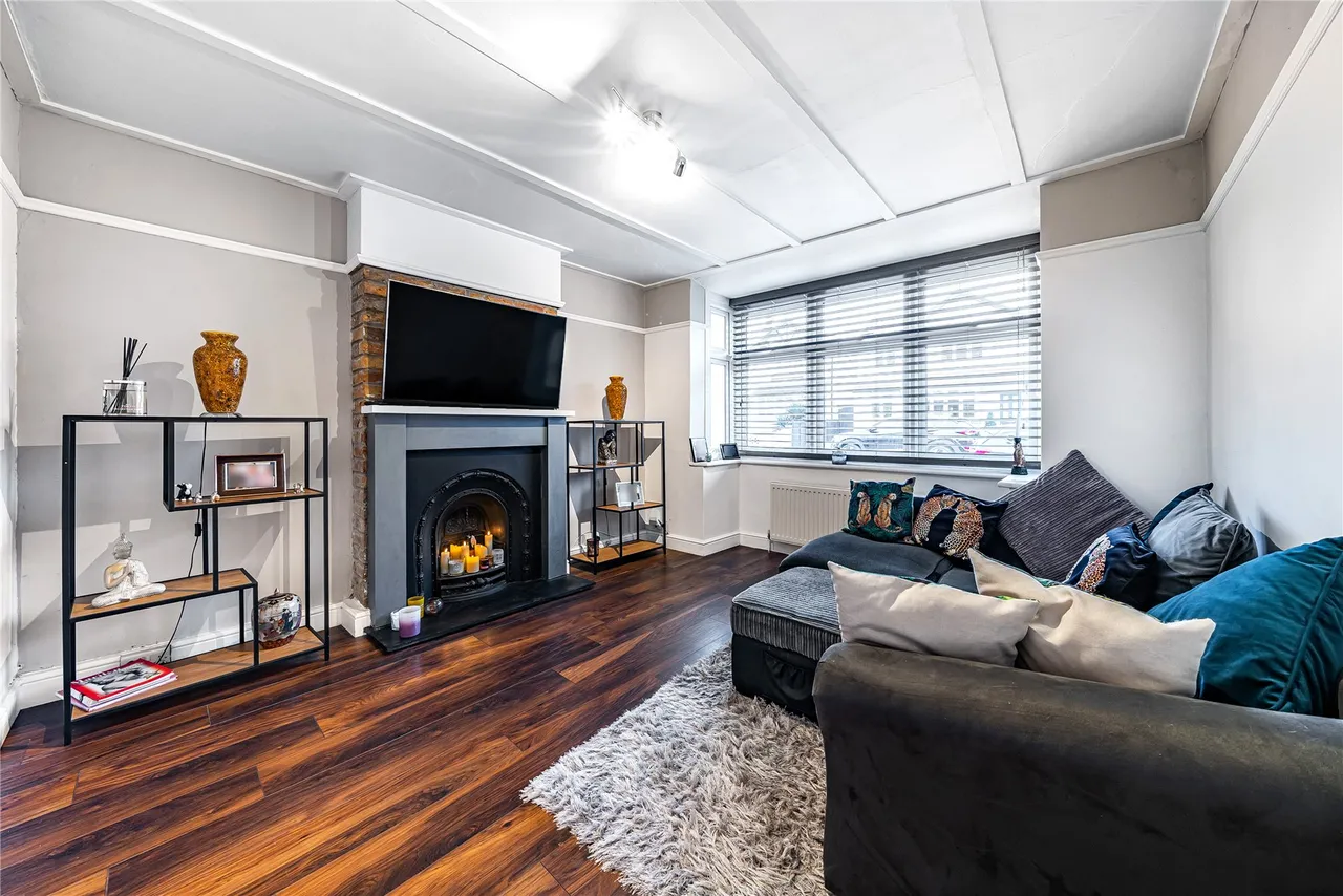Dudley Road, Walton On Thames, KT12, photo 4