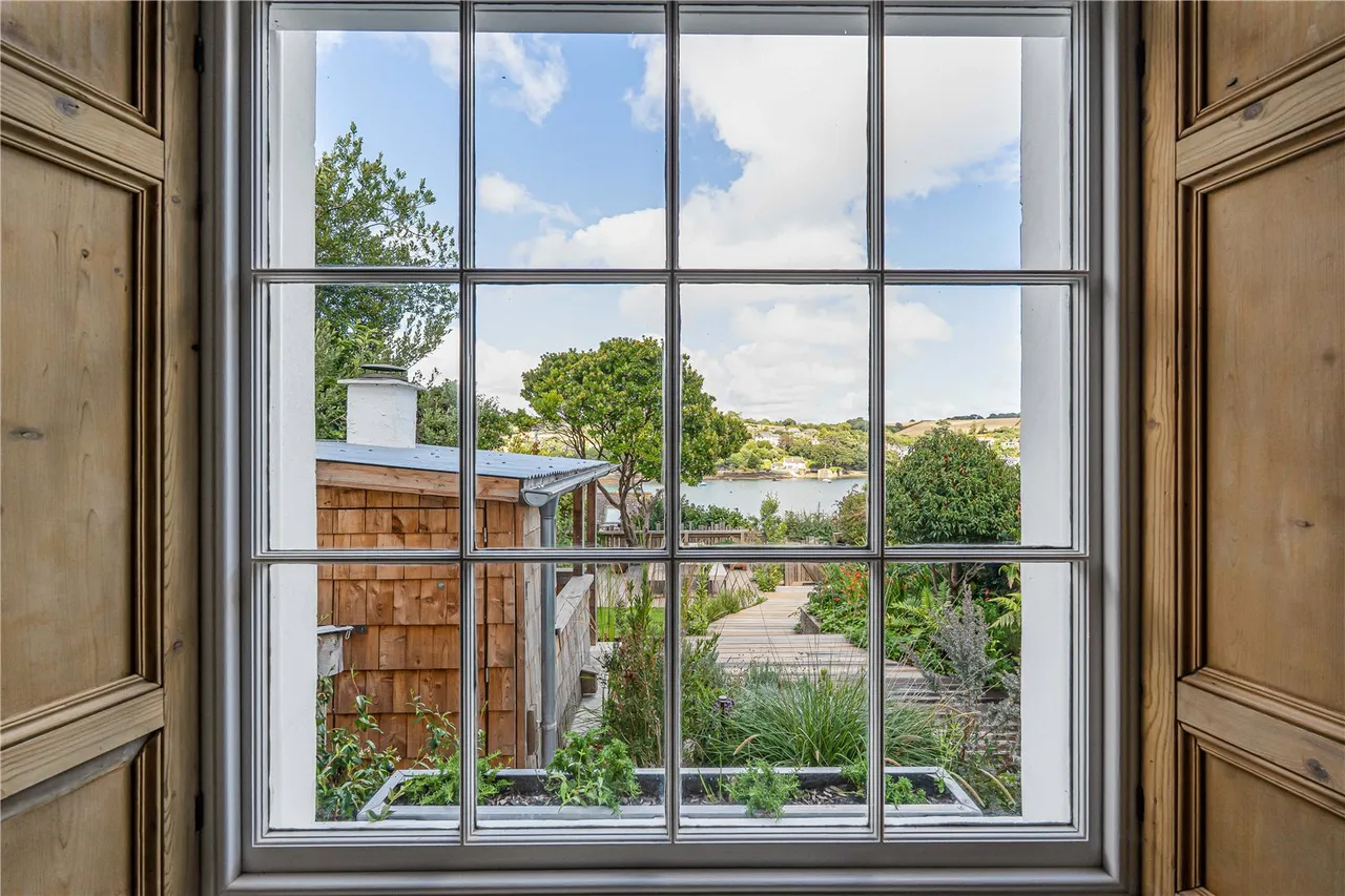 Stratton Terrace, Falmouth, Cornwall, TR11 2SY, photo 3