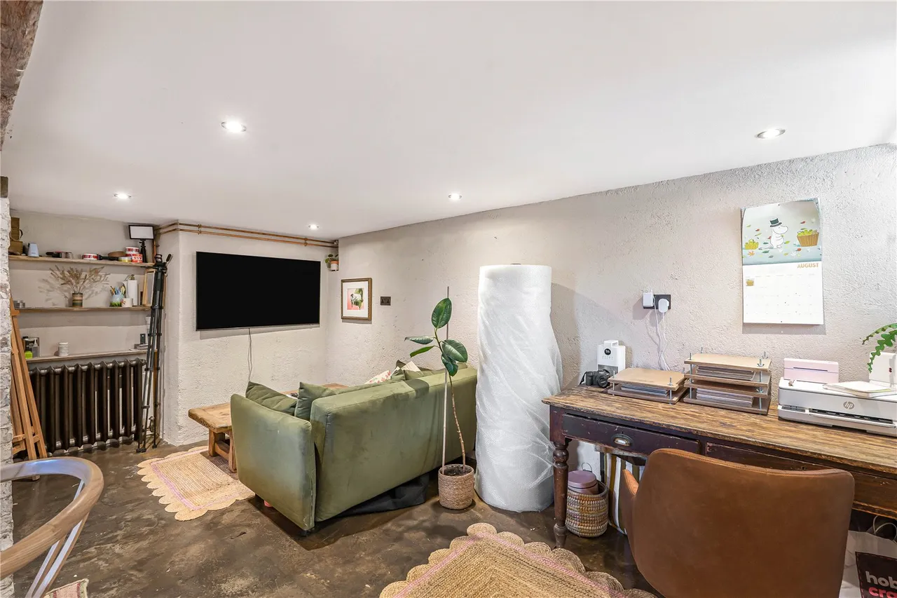 Stratton Terrace, Falmouth, Cornwall, TR11 2SY, photo 21