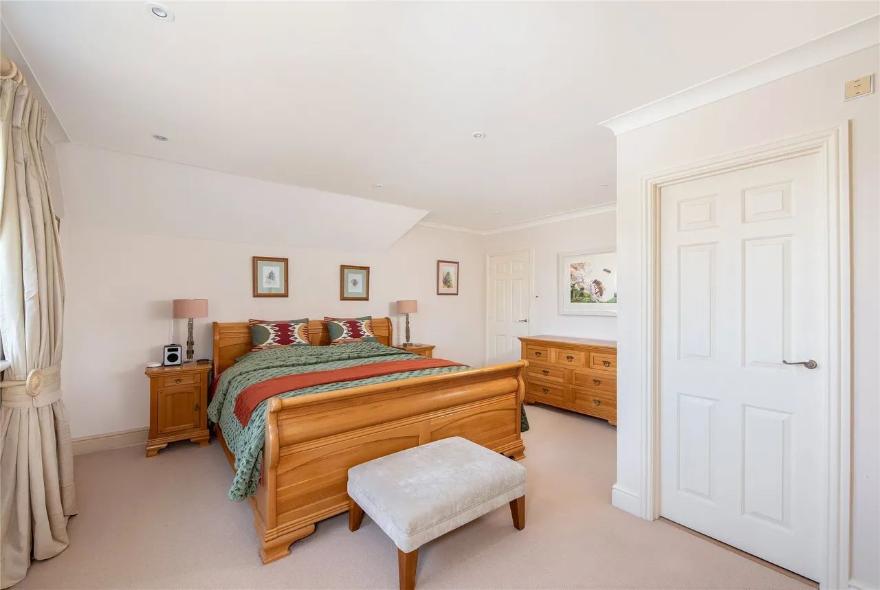 Loosley Row, HP27, photo 10