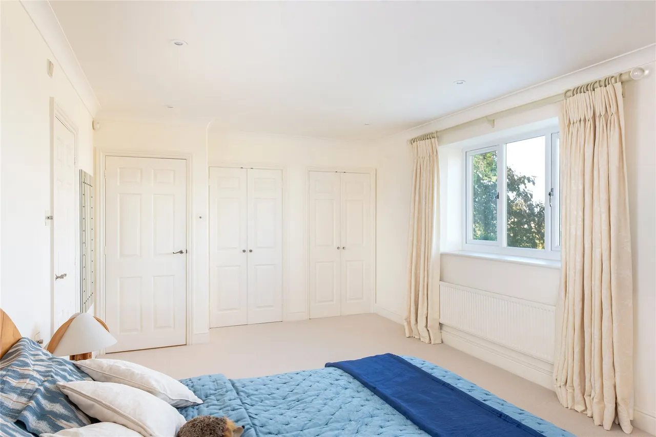 Loosley Row, HP27, photo 9