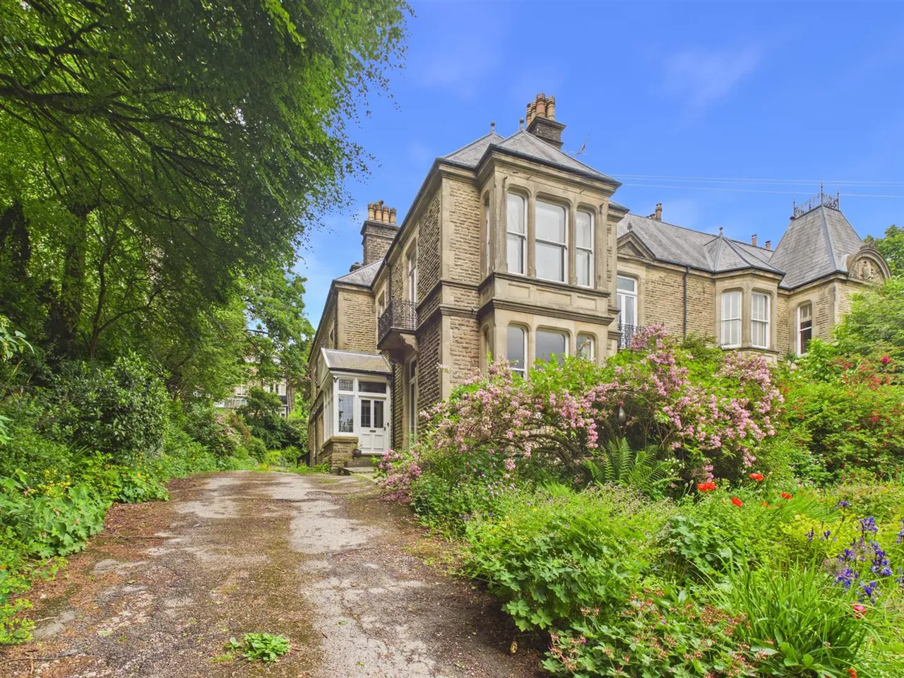 3 bed flat for sale, Park Road, Buxton