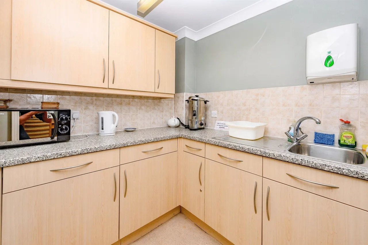 Lucas Gardens, Luton, LU3, photo 13