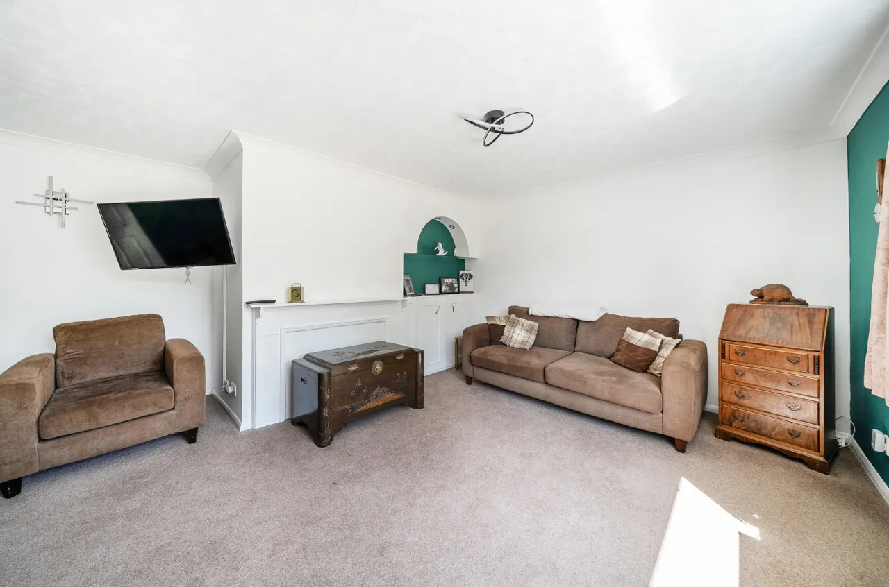 Ennerdale Grove, Farnham, Surrey, GU9 0RX, photo 12
