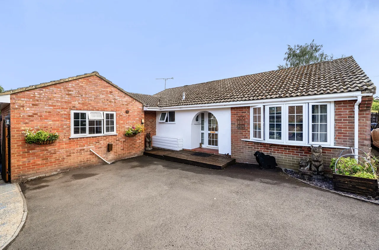 Ennerdale Grove, Farnham, Surrey, GU9 0RX, photo 19