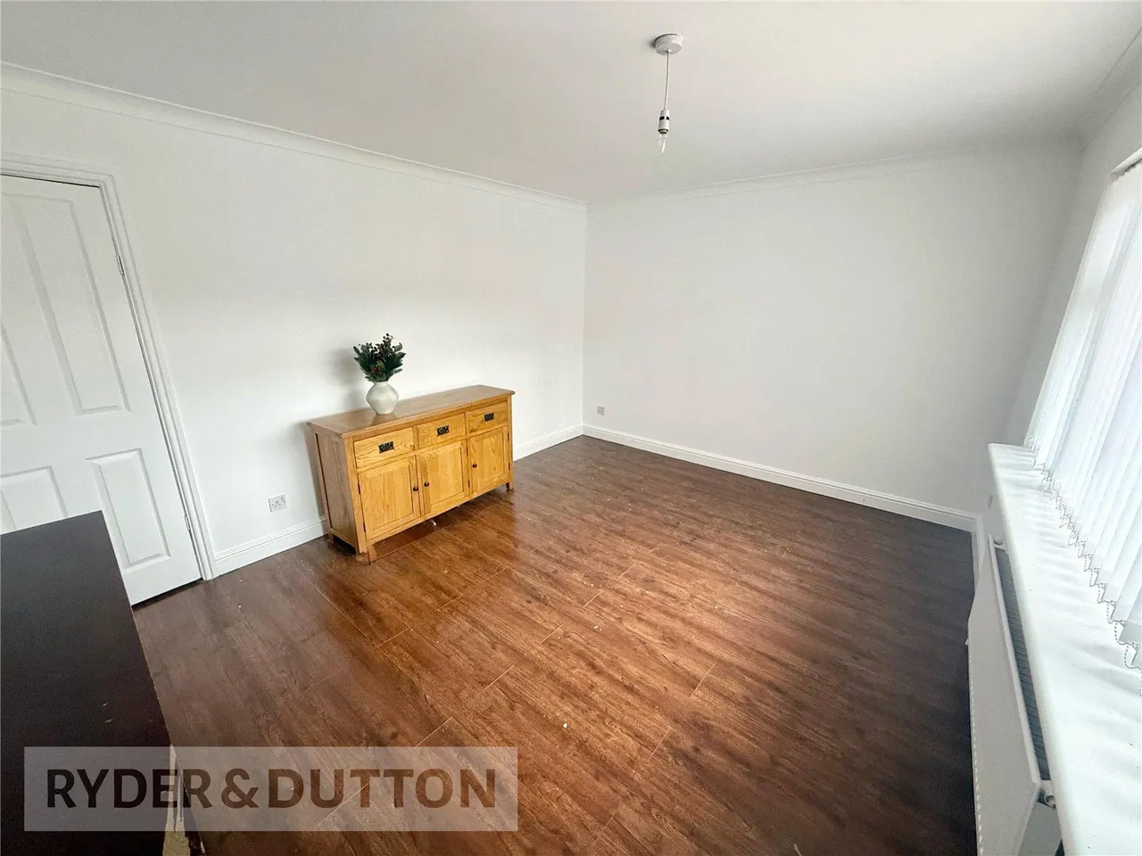Hazel Grove, Chadderton, OL9, photo 12