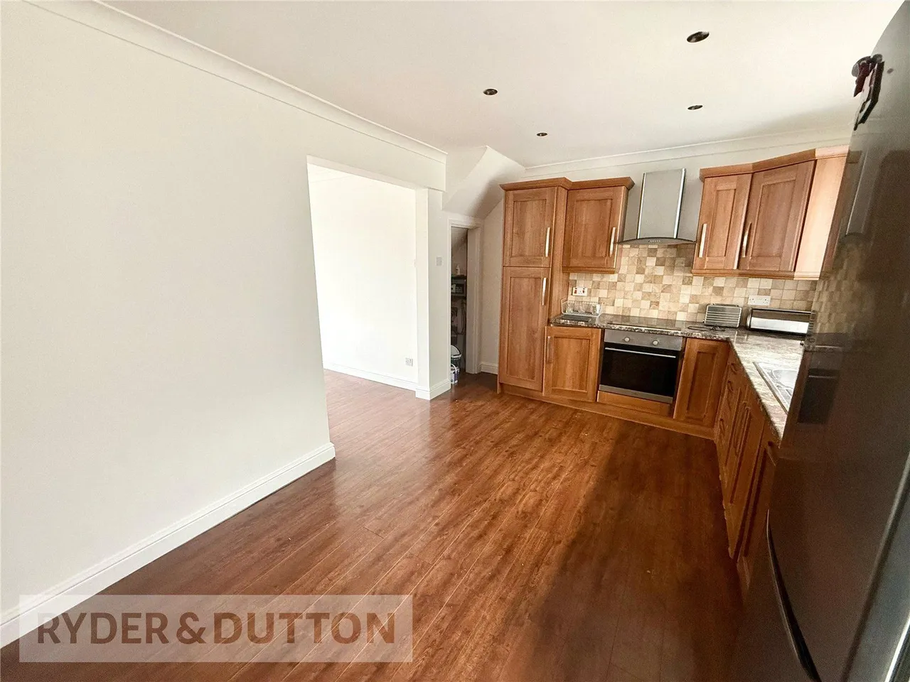 Hazel Grove, Chadderton, OL9, photo 8