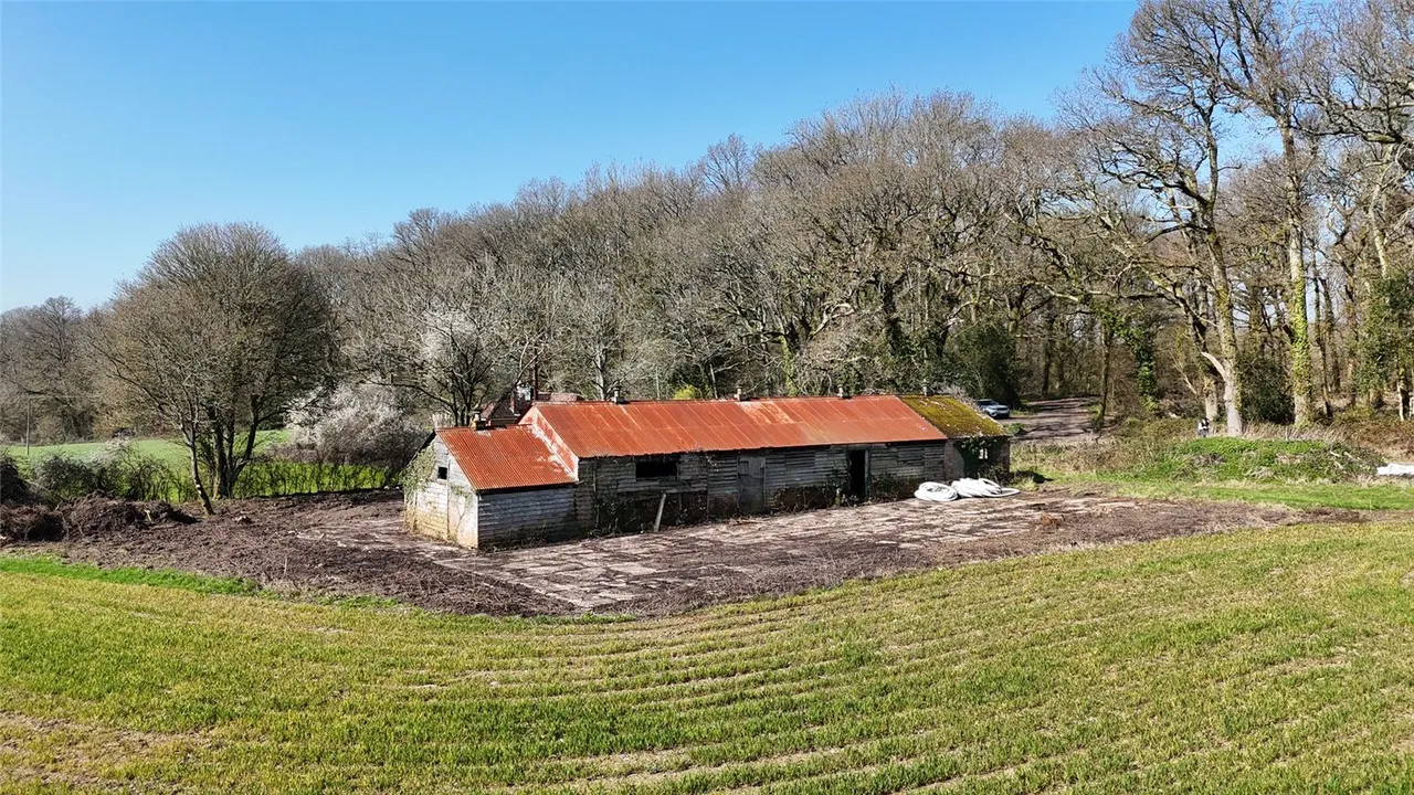 property for sale — Parkwater Lane, Whiteparish, Salisbury, Wiltshire, SP5 2QR