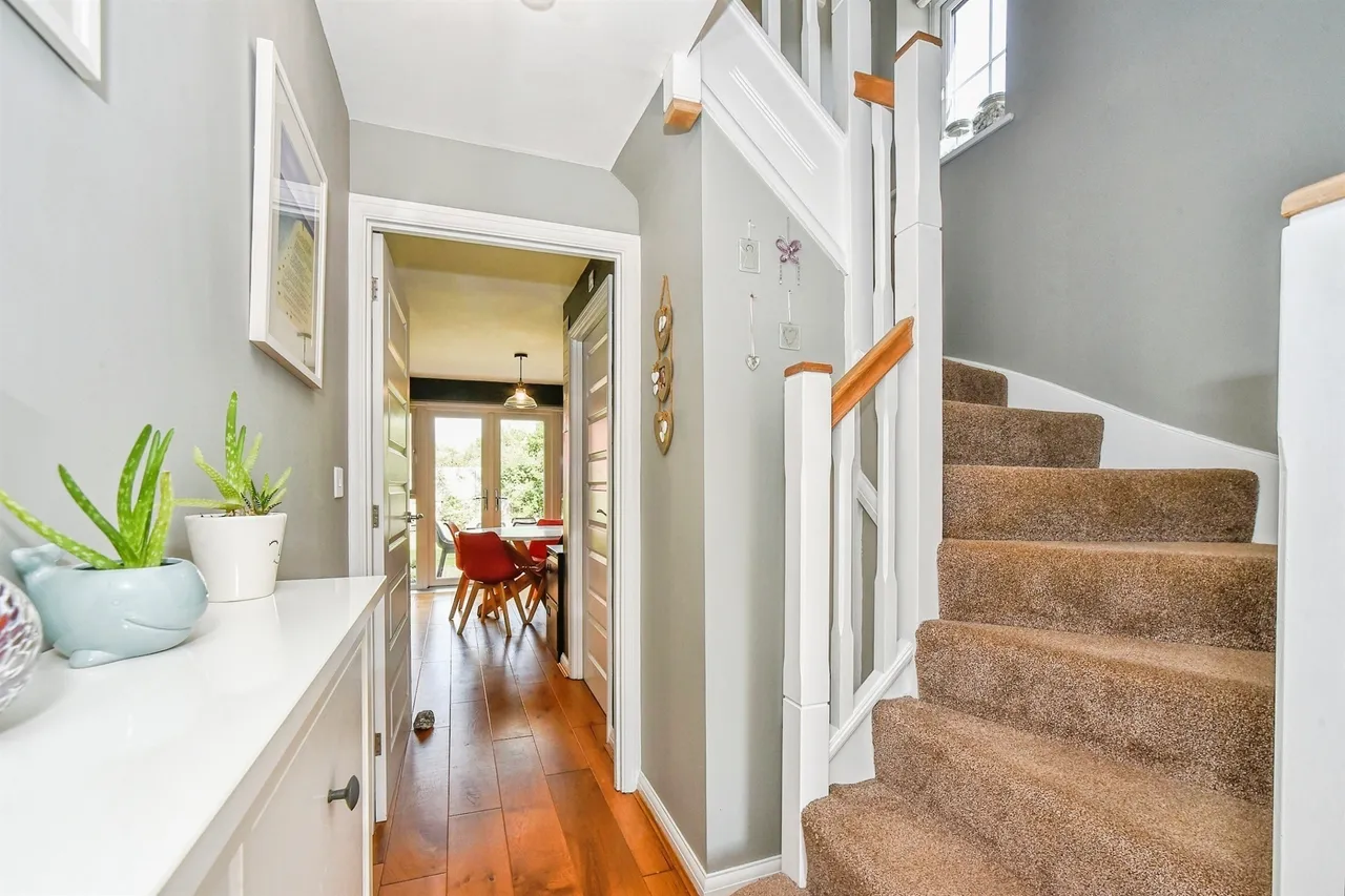 Anson Drive, Watchfield, SN6, photo 8