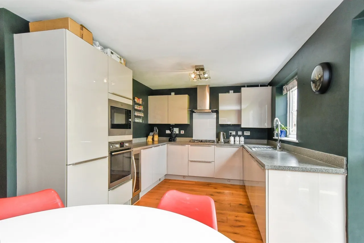 Anson Drive, Watchfield, SN6, photo 3