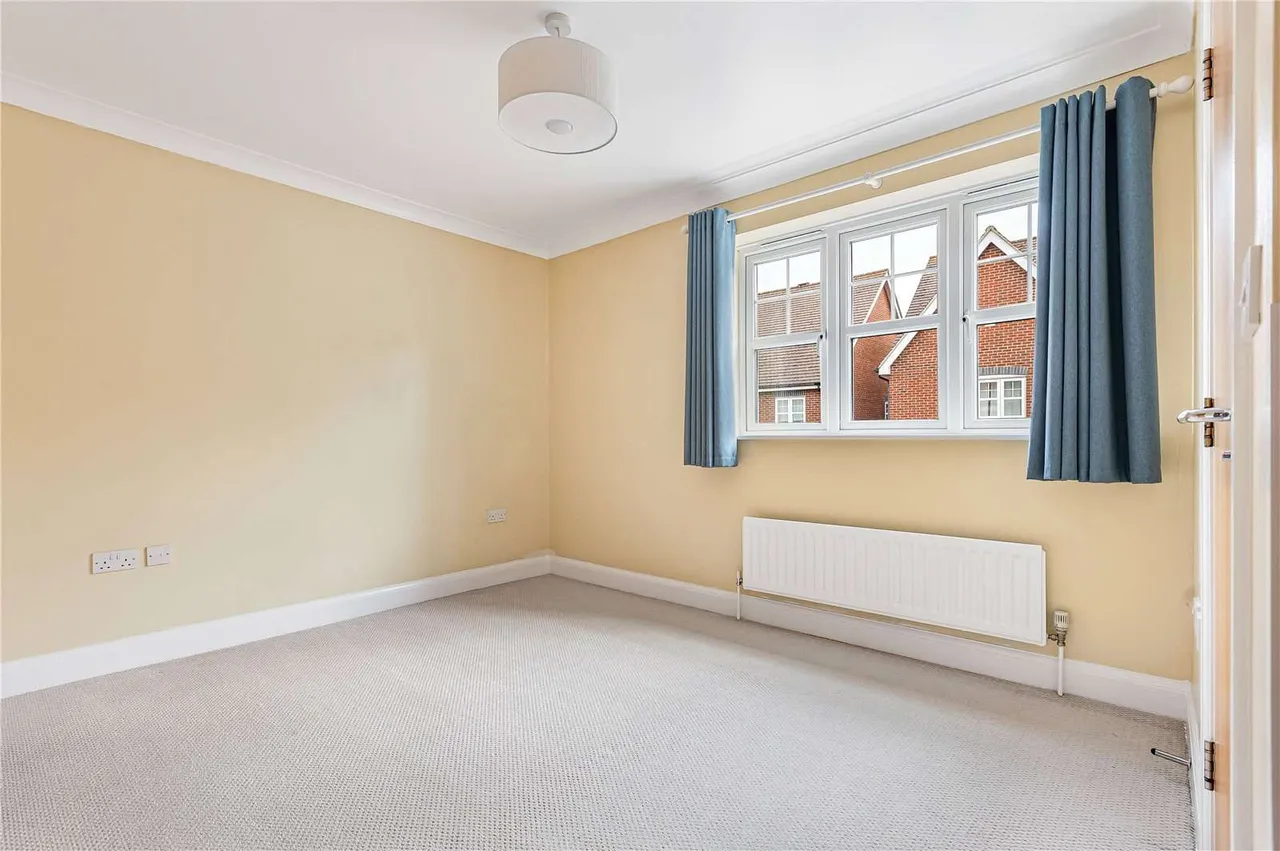 Little Court, Grove, OX12, photo 9