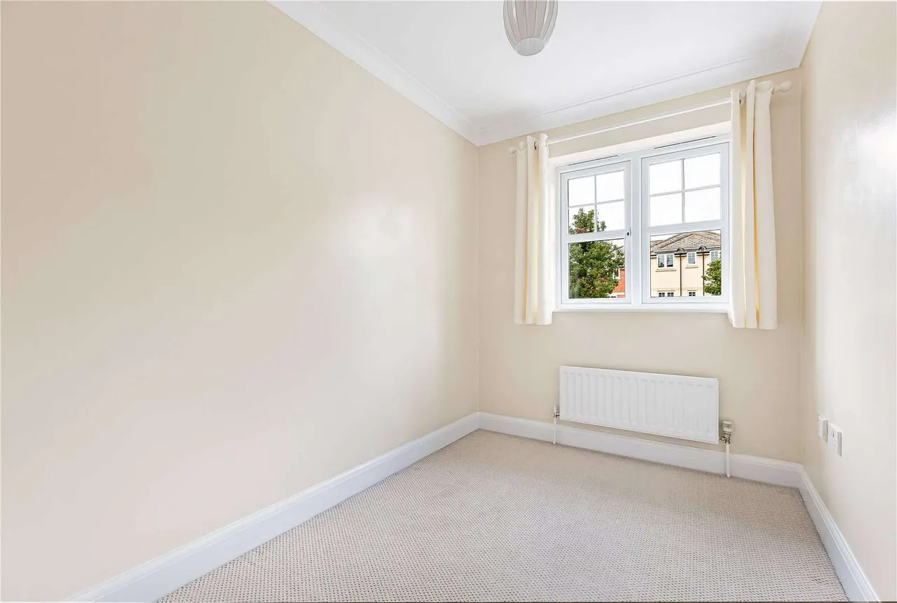 Little Court, Grove, OX12, photo 11