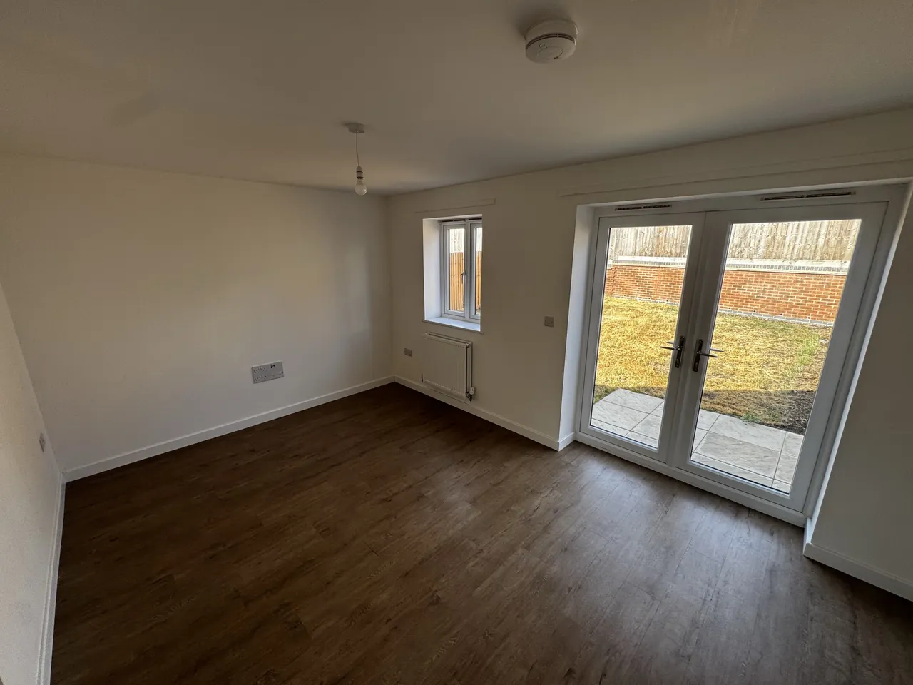 Canons Close, Priors Hall, Corby, photo 3