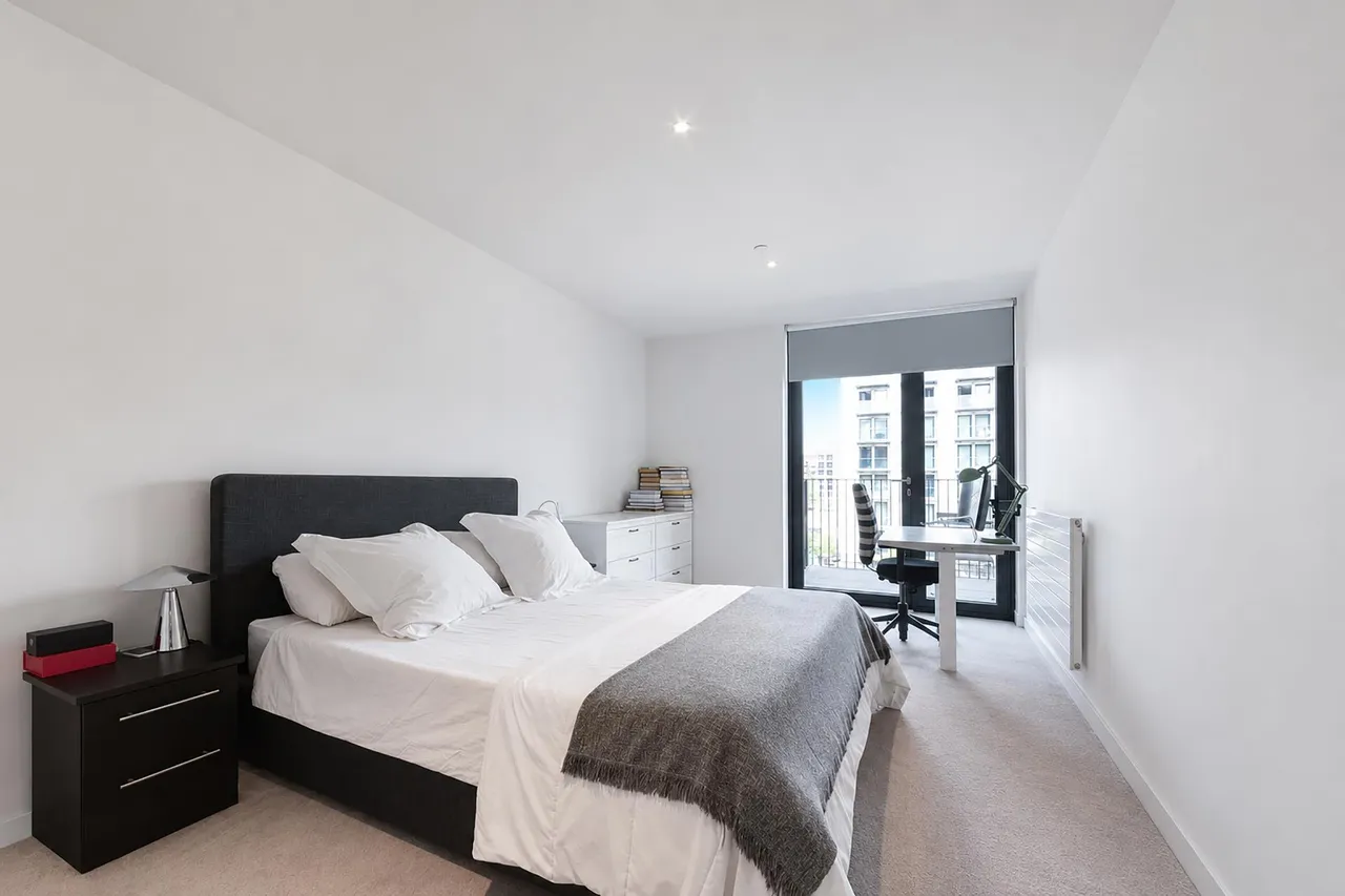 Masthead House, Royal Wharf, E16, photo 7