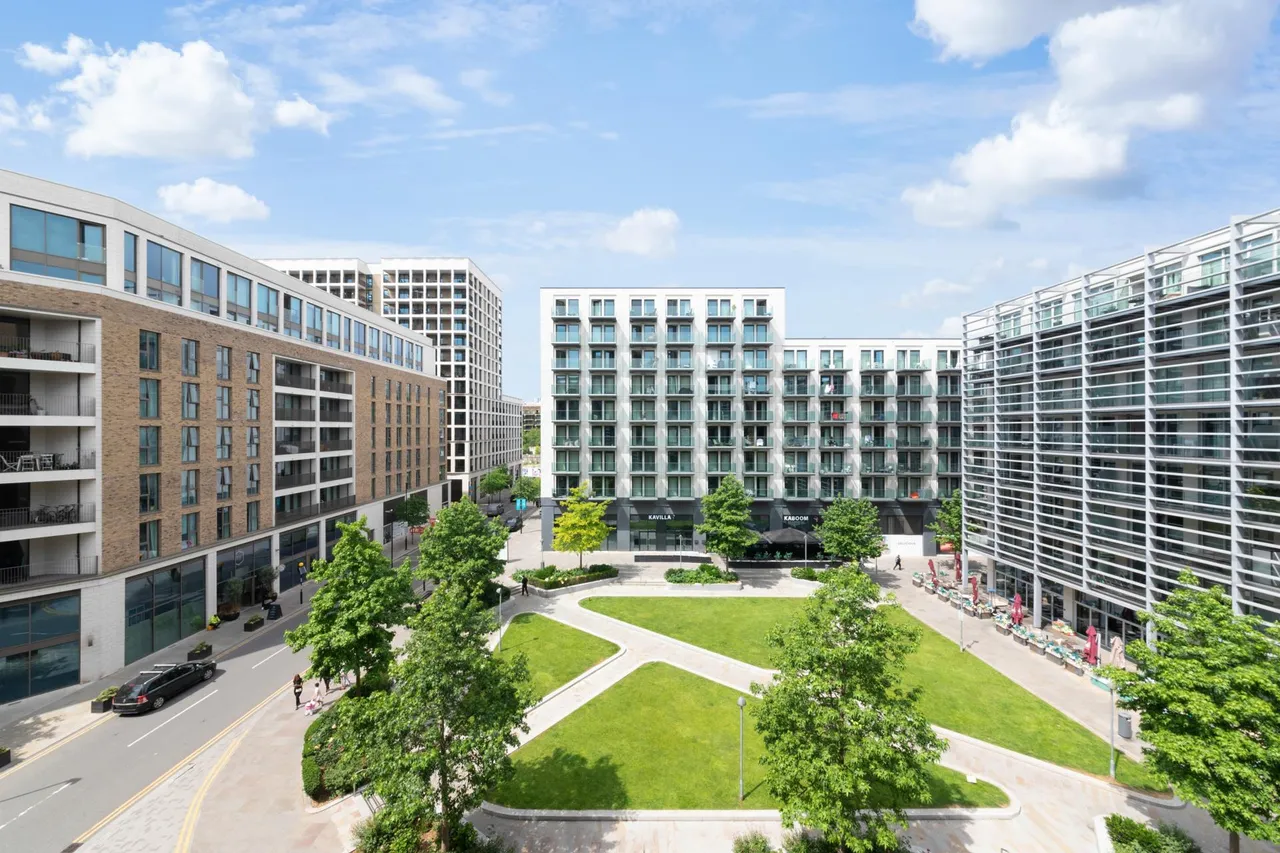 Masthead House, Royal Wharf, E16, photo 11