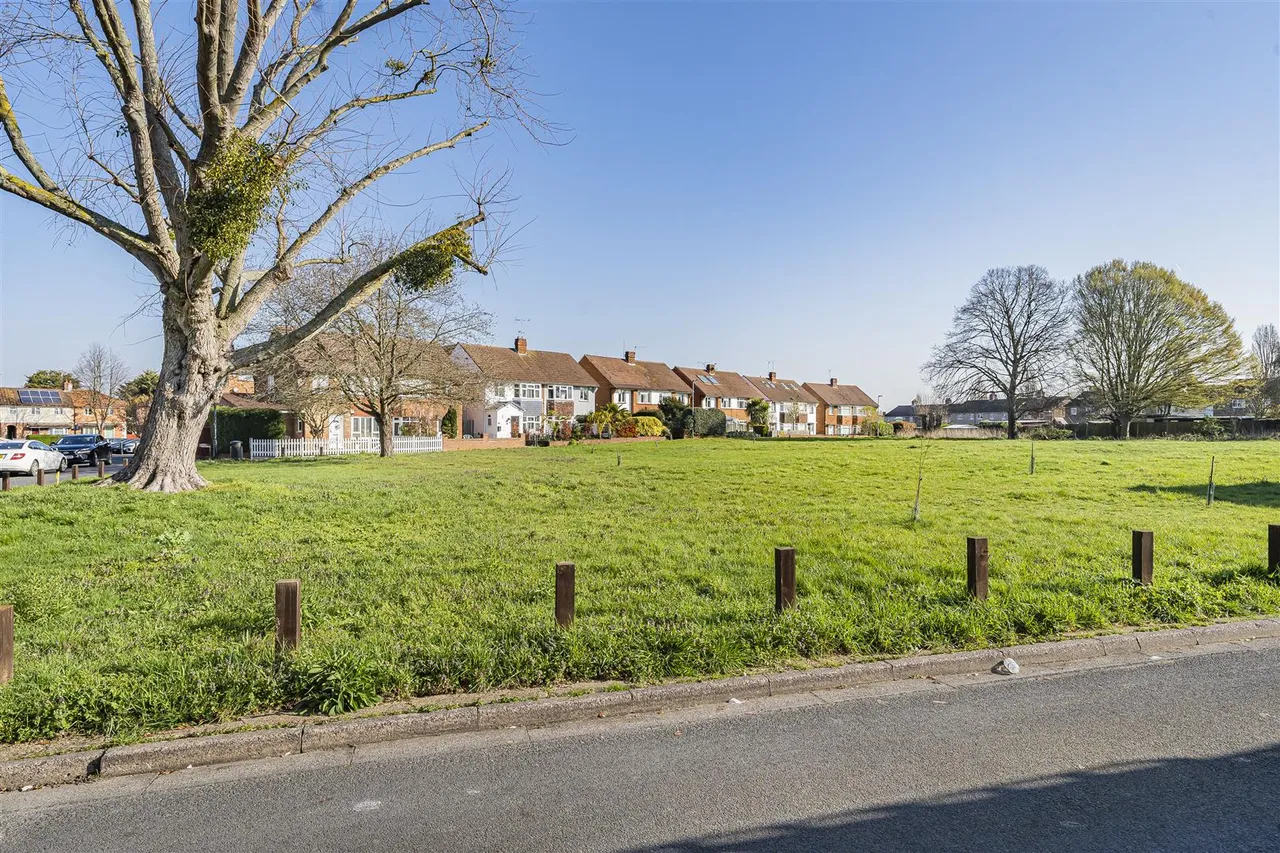 Greenacre, Windsor, SL4 5LW, photo 18