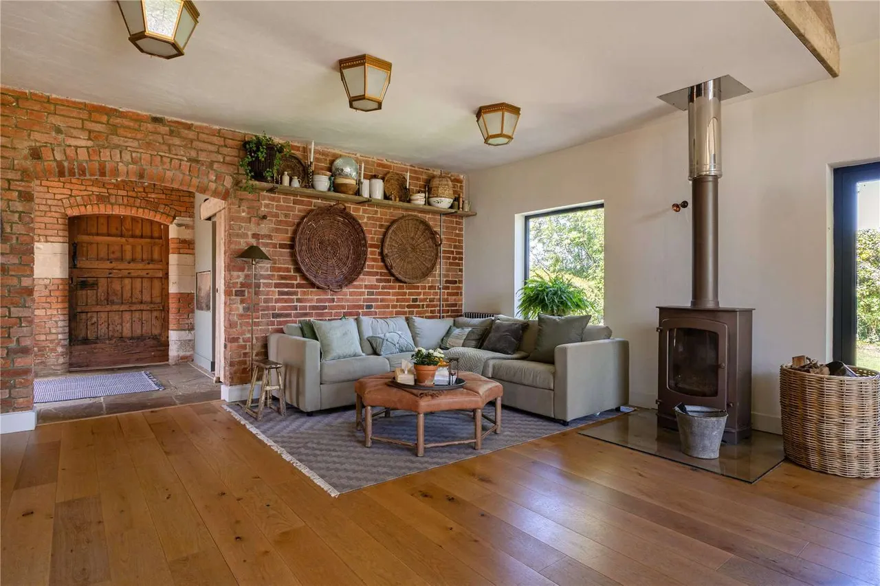 Lenborough, Buckingham, MK18 4BS, photo 9