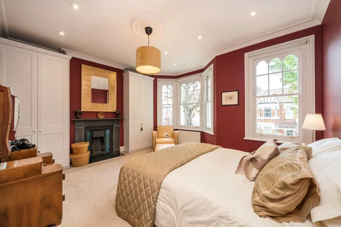 Adelaide Road, W13, photo 7