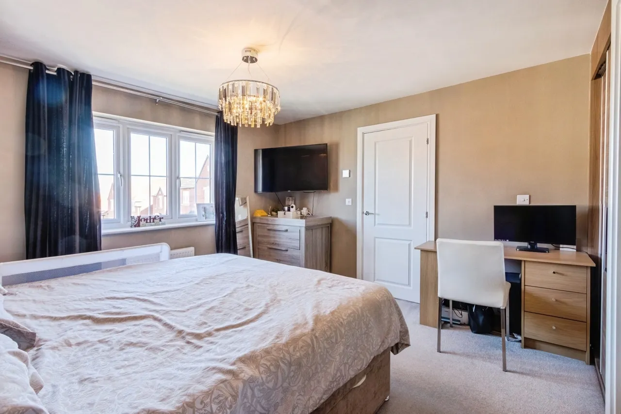Stanley Hall Drive, Wakefield, West Yorkshire, WF1, photo 12