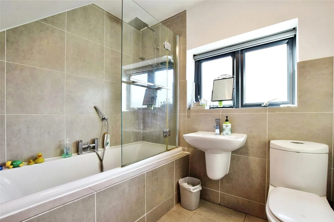 Delahays Road, Hale, Altrincham, WA15, photo 13