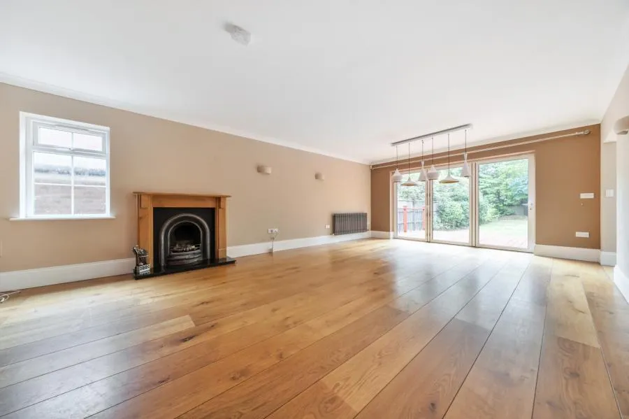 Ambleside Road, Lightwater, GU18, photo 7
