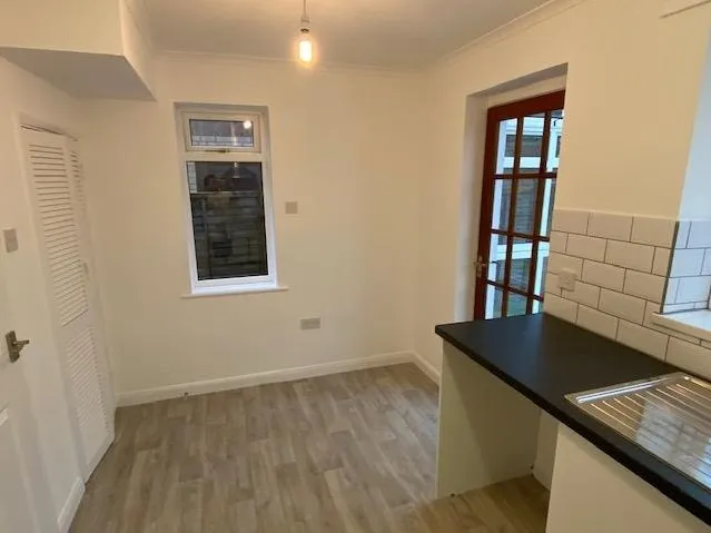 Palm Tree Close Bridgwater, Somerset TA6 4XB, photo 10