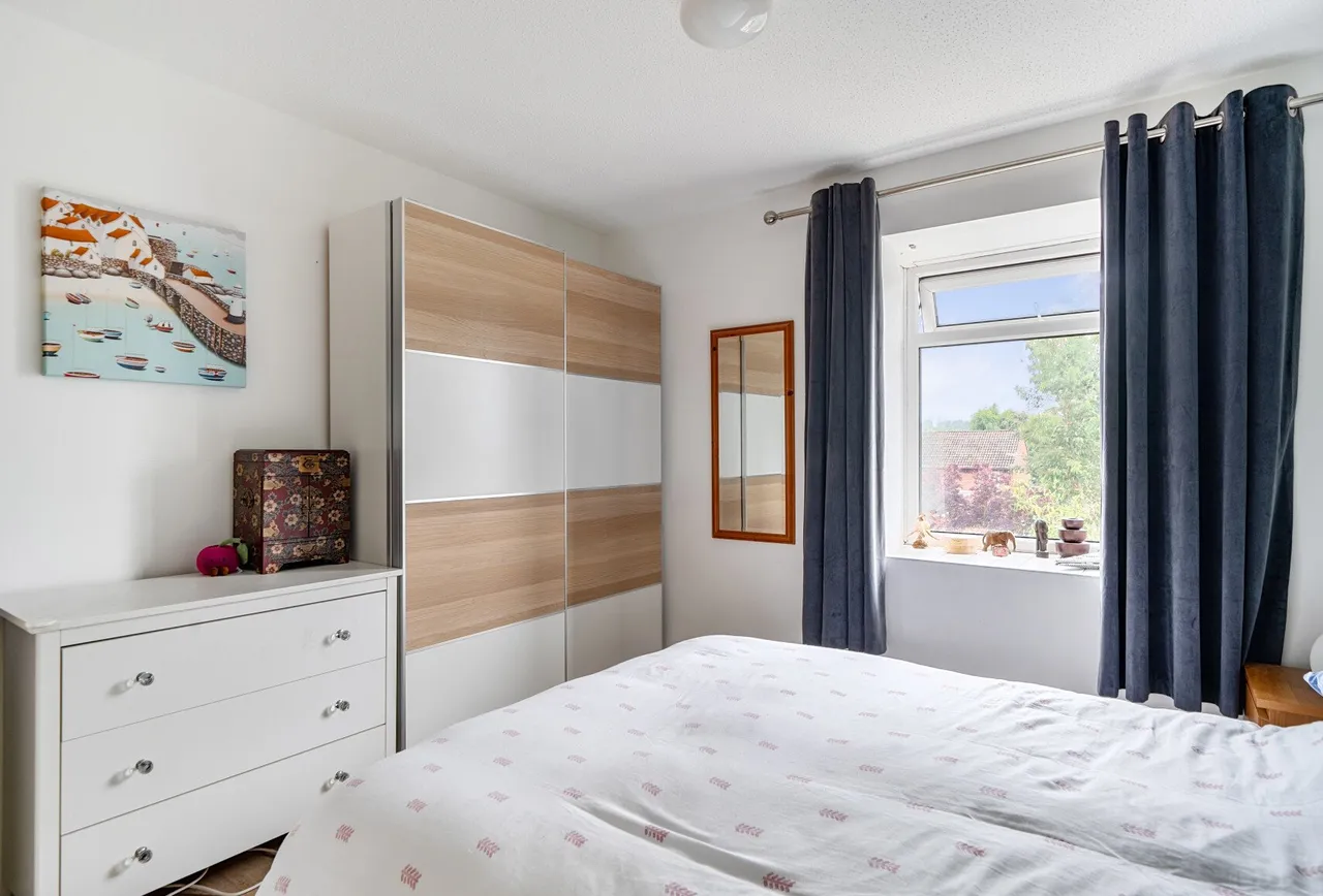 Stephens Drive, Gloucestershire, Barrs Court, BS30 7AA, photo 10