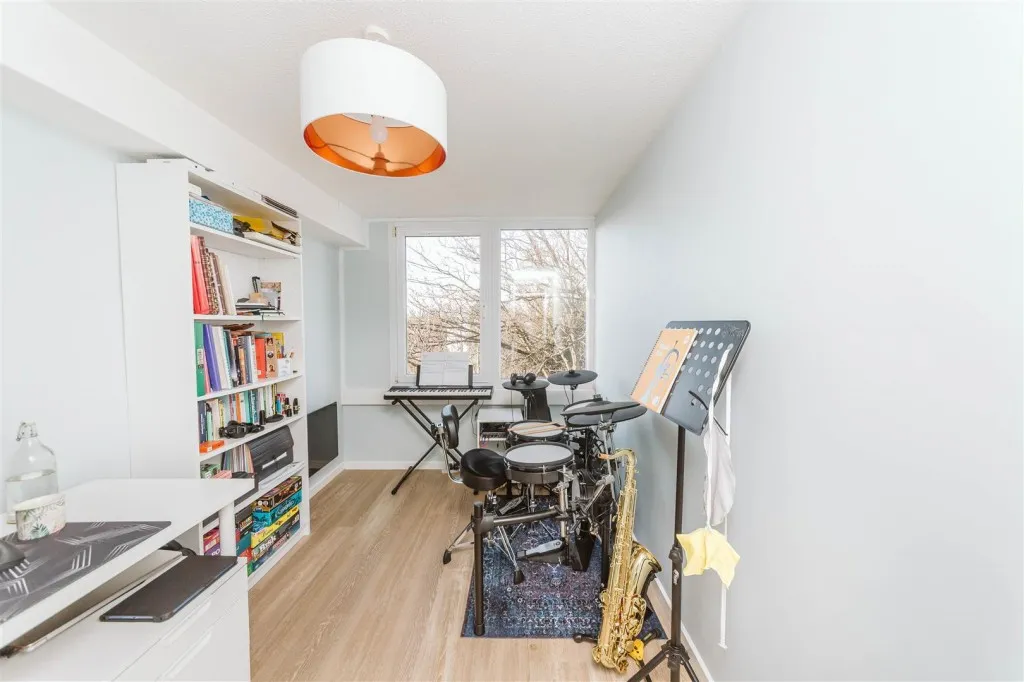 Flat 219, High Kingsdown, Kingsdown, Bristol, BS2 8DG, photo 10