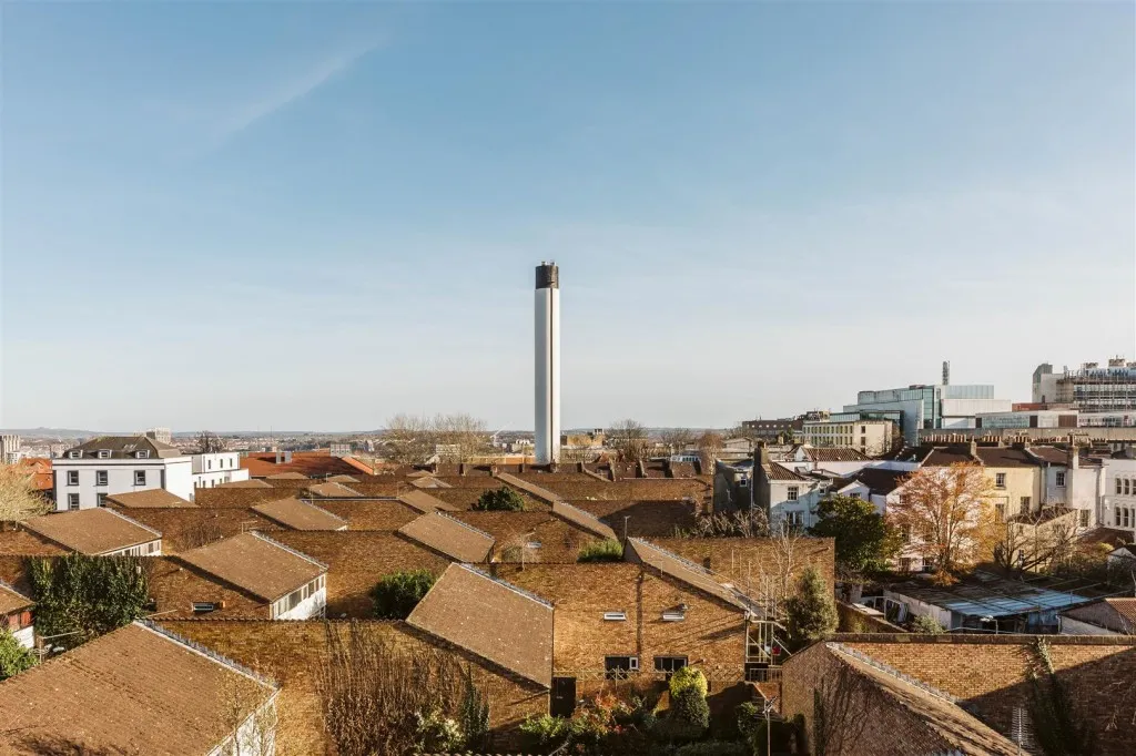 Flat 219, High Kingsdown, Kingsdown, Bristol, BS2 8DG, photo 3