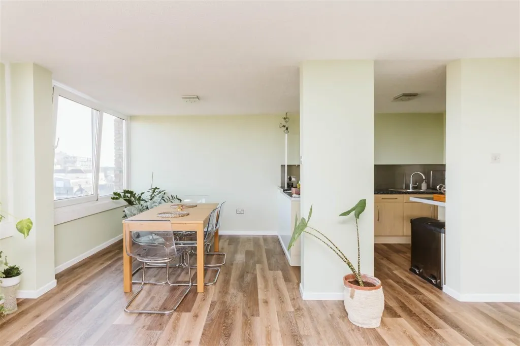 Flat 219, High Kingsdown, Kingsdown, Bristol, BS2 8DG, photo 13
