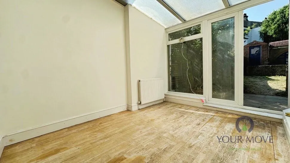 McLeod Road, London, SE2, photo 12