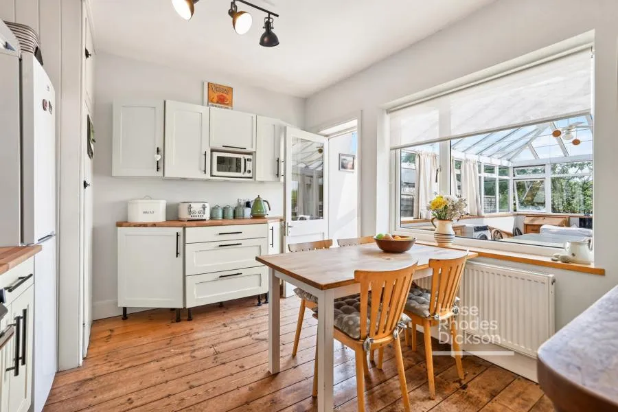 Cowes Road, Newport, PO30, photo 6