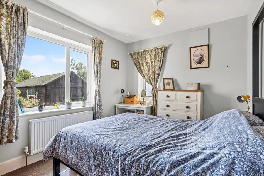 Cowes Road, Newport, PO30, photo 14