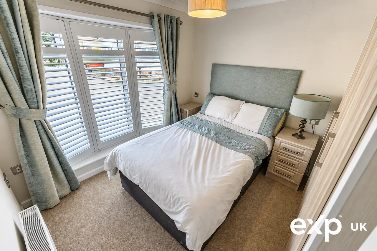 Fairfield Park, Ollerton, NG22, photo 20