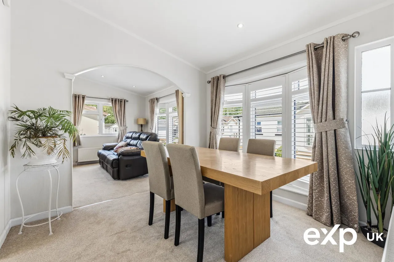Fairfield Park, Ollerton, NG22, photo 13