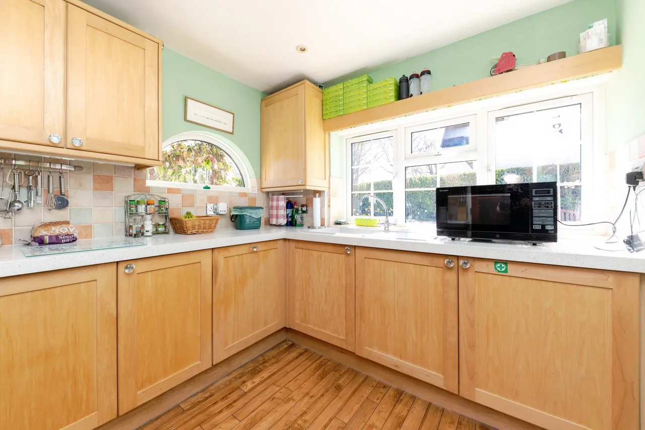 The Quadrant, Letchworth Garden City, SG6, photo 6