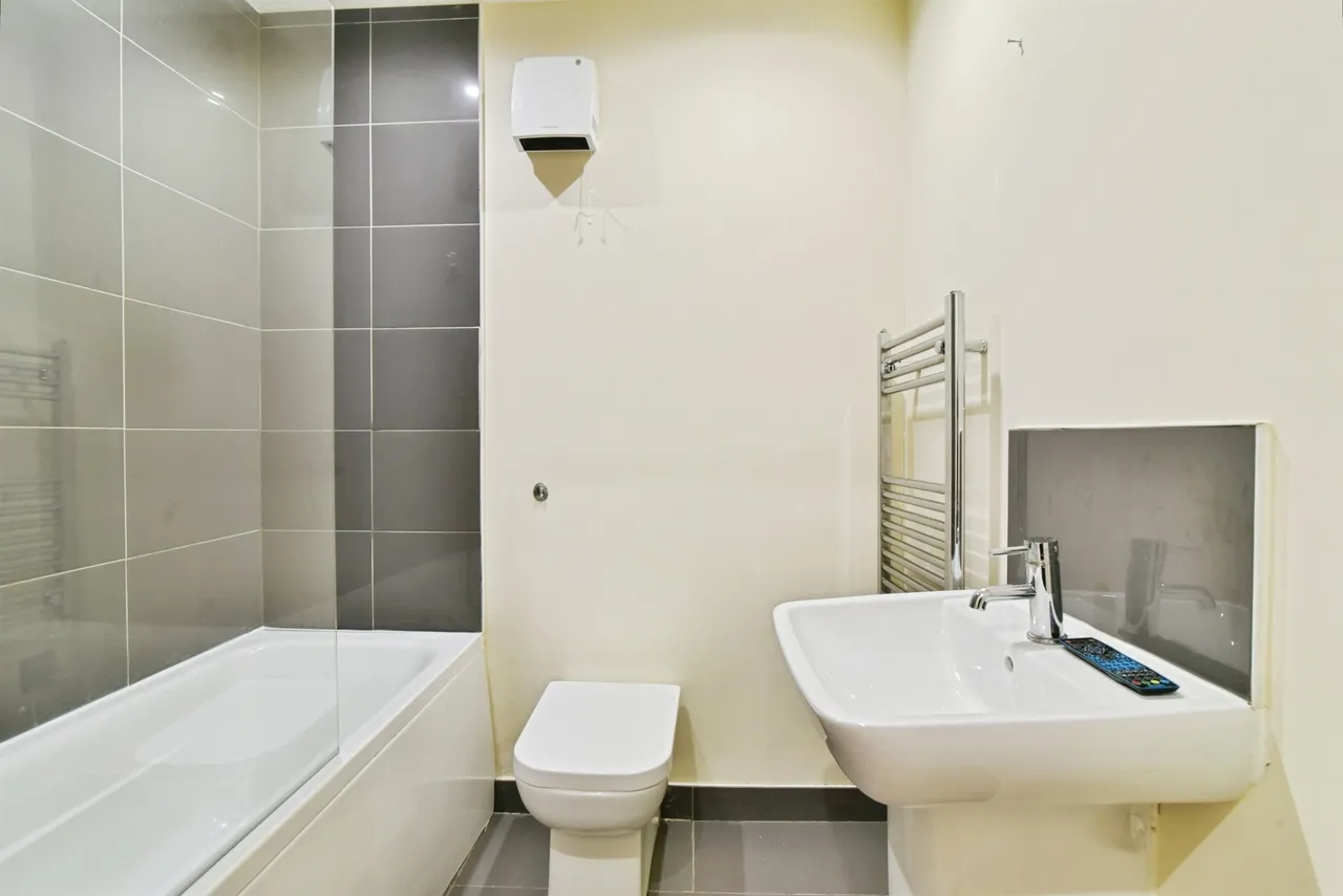 Fitzalan Road, Sheffield, S13, photo 7