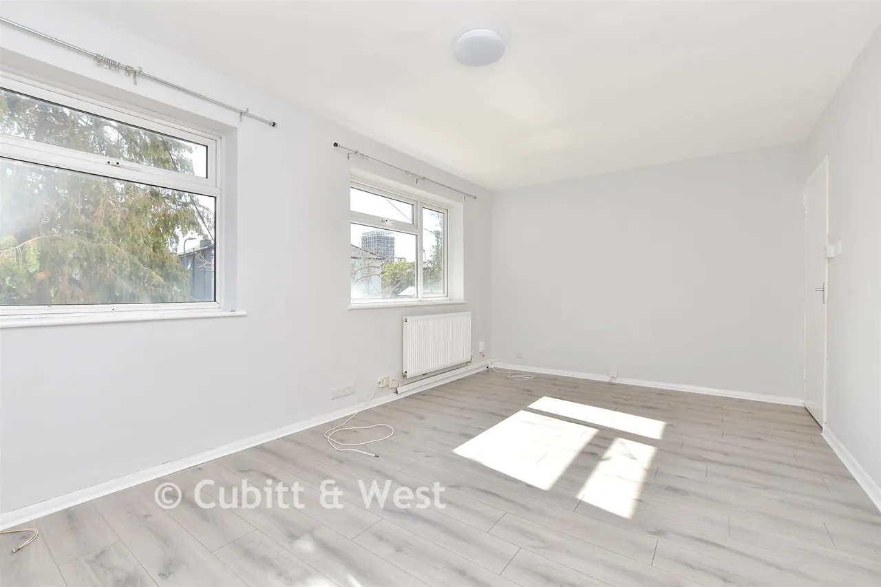 Ross Road, Wallington, SM6, photo 11