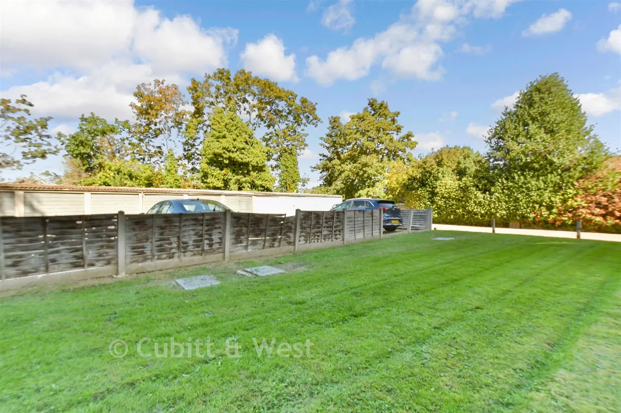 Ross Road, Wallington, SM6, photo 9