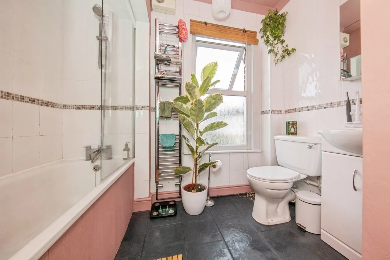 Springfield Lane, Ipswich, IP1, photo 23