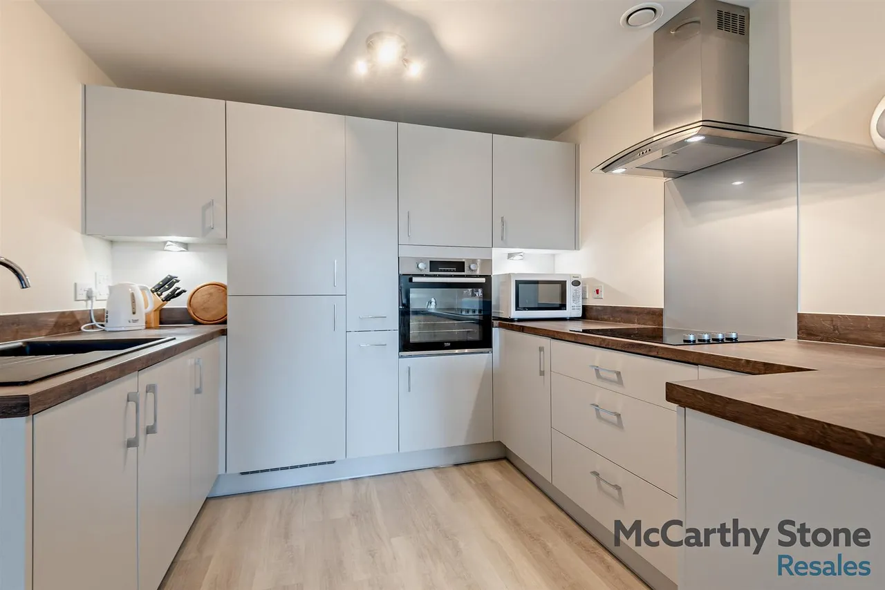 Ensor Mews, Wimborne, BH21, photo 11